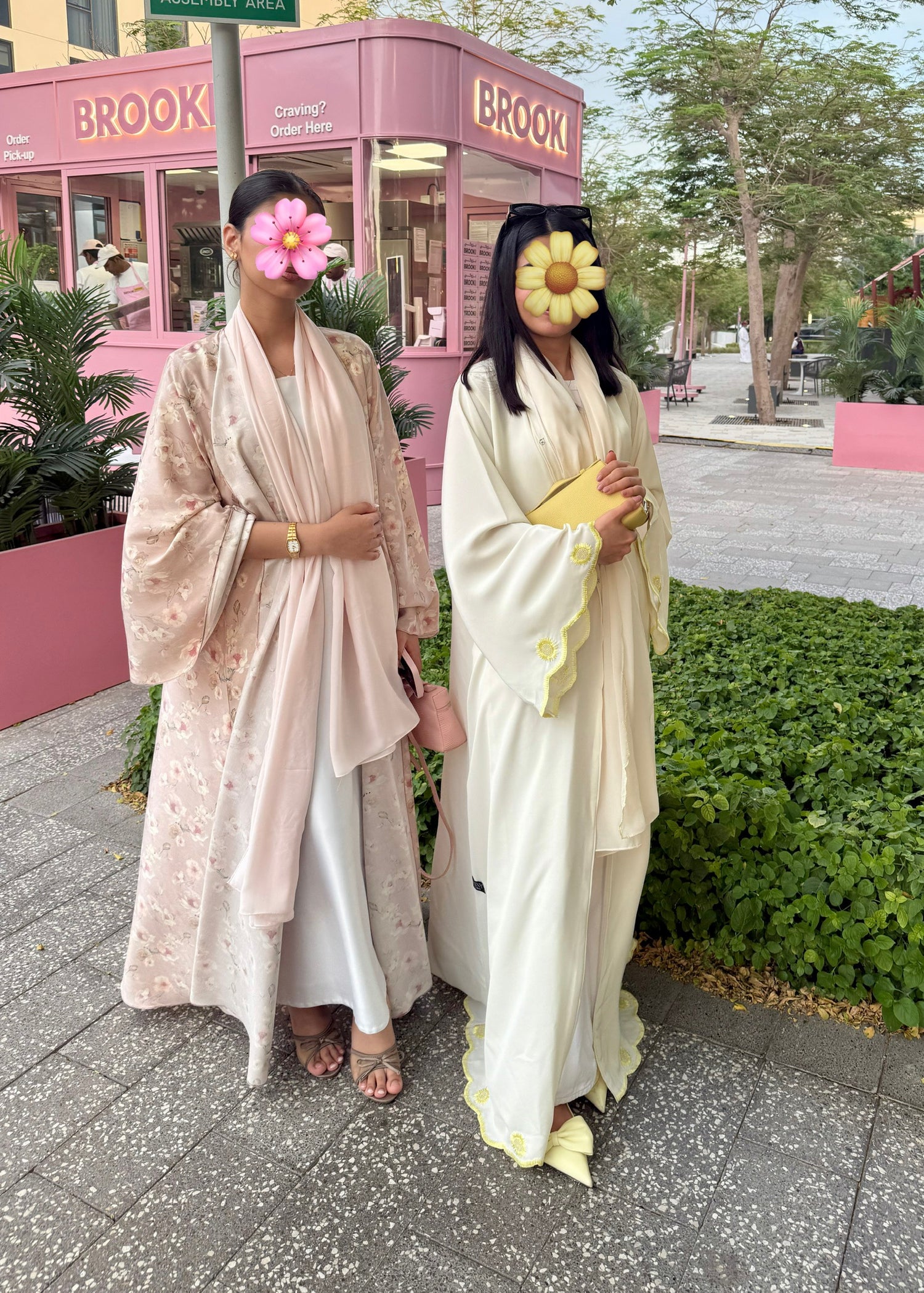 Summer abayas ☀️