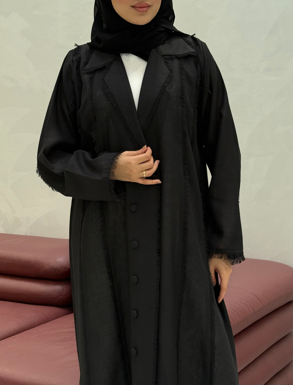 Larissa linen abaya