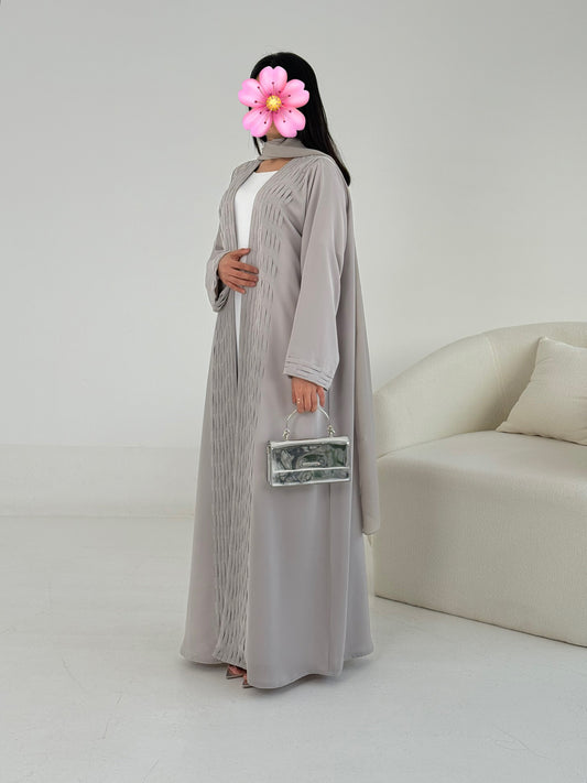 LOOM abaya